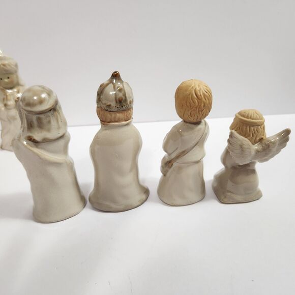 Kirkland's Potter's Garden Christmas 10 Piece Nativity Scene - Picture 6 of 16